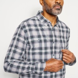 Long-Sleeved Open Air Casting Shirt - CARBON PLAID