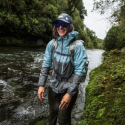 Women’s Ultralight Wading Jacket - MINERAL BLUE